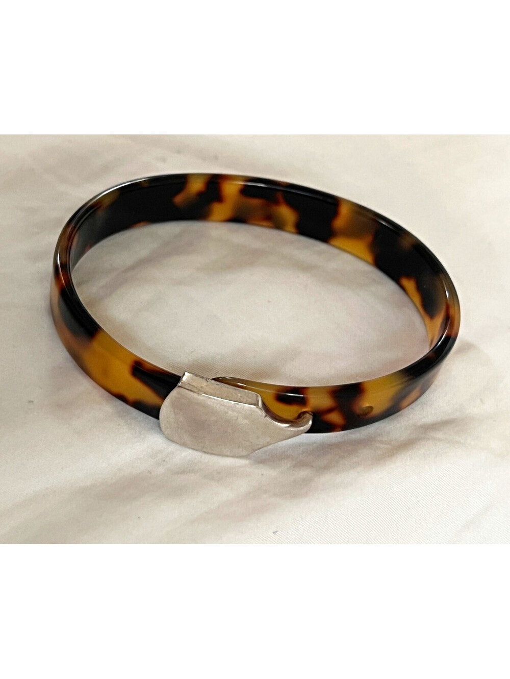 Vintage Tortoiseshell Hinged Bangle Bracelet Stackable Hook silver Clasp